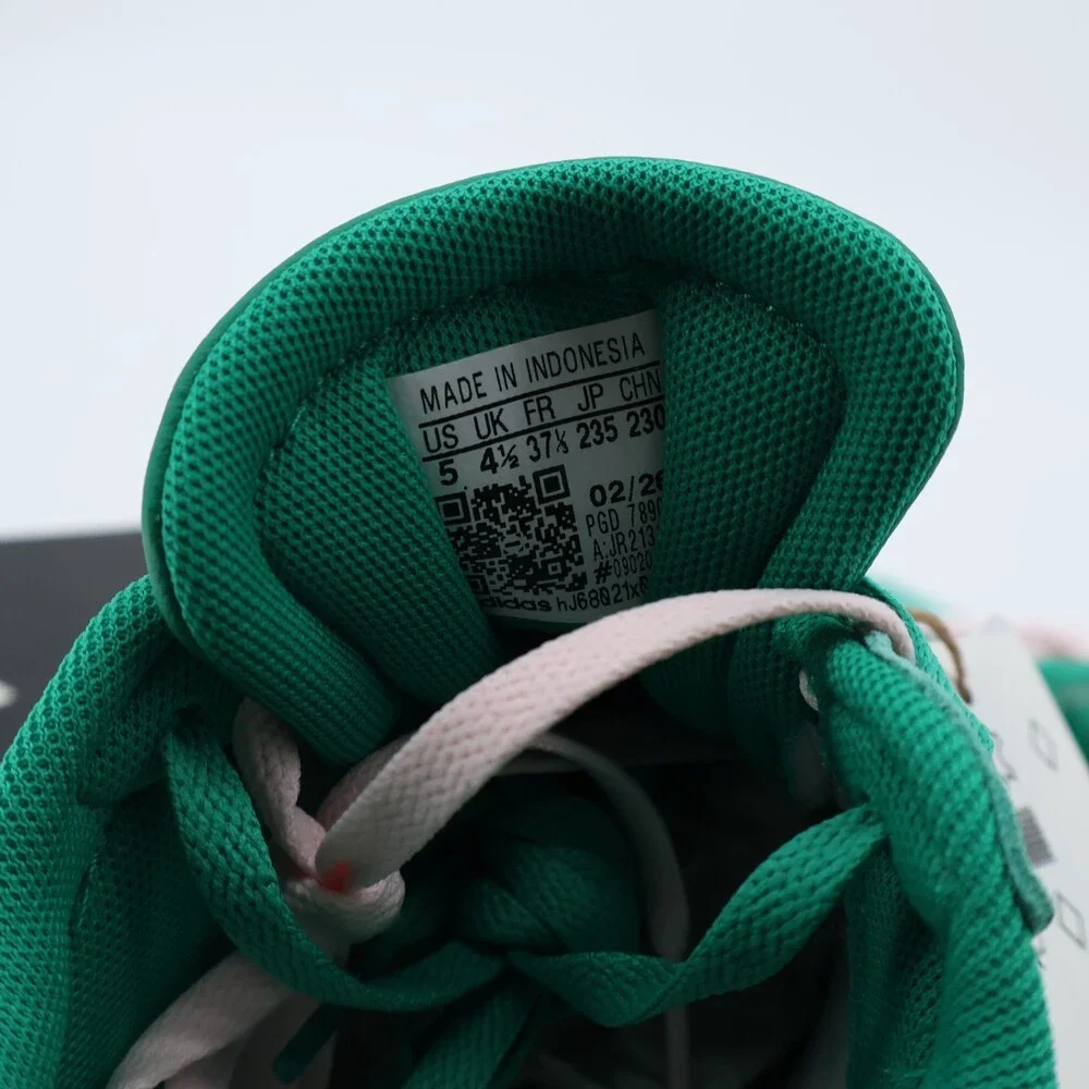 Adidas Breaknet Sleek J Kids US 5 Green Pink Gum Sole NWT EUR 37 1/3